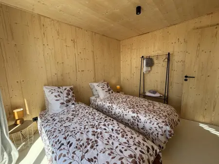 Gîte Greenkub Les Jours Heureux à Verneix : photo 8