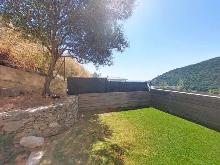 E Follicie - Appartement 2 pièces avec terrasse vue montagnes : photo 3