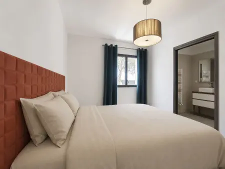 E Follicie - Appartement 2 pièces avec terrasse vue montagnes : photo 10