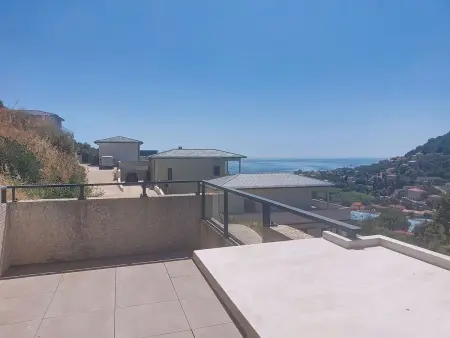E Follicie - Appartement 2 pièces avec terrasse vue montagnes : photo 14