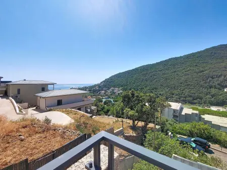E Follicie - Appartement 2 pièces avec terrasse vue montagnes : photo 15