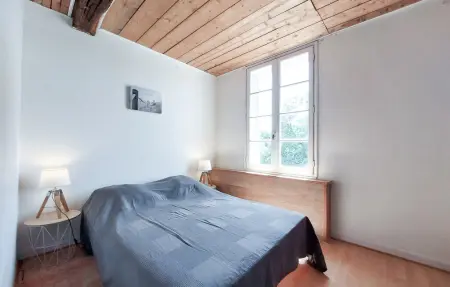 Appartement 3 chambres avec terrasse et grand terrain à Tesson : photo 9