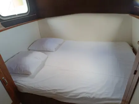 Pénichette 935W à quai à Cognac, 5 personnes, cabine double : photo 5