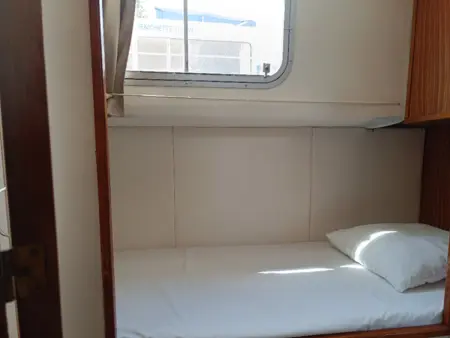 Pénichette 935W à quai à Cognac, 5 personnes, cabine double : photo 14