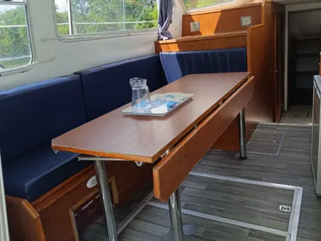 Séjour insolite sur un bateau à quai - 8 pers., Bateau 8 personnes à Cognac : photo 3