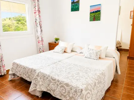 Maison de campagne, piscine privée - 8 pers., Gite 6 personnes à Sayalonga - Photo 6