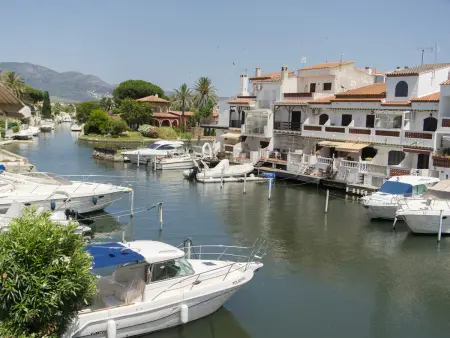 Studio 24m² vue canal à Empuriabrava, 1km plage : photo 12