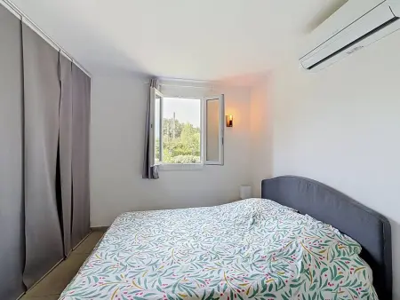 T2 Duplex climatisé, terrasse, parking - 4 pers. : photo 12