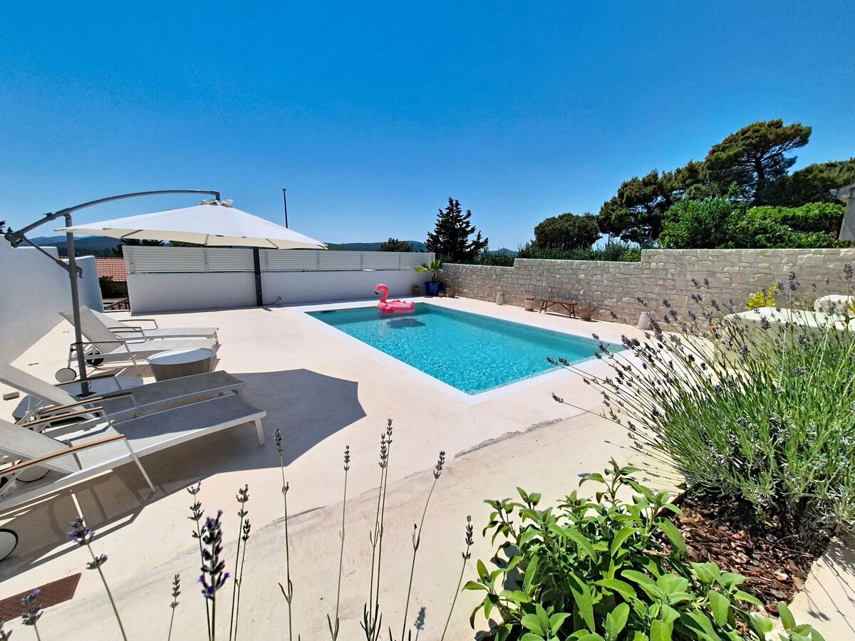 Villa MM Stankovci – Maison 4 pers. avec piscine chauffée - Photo 3