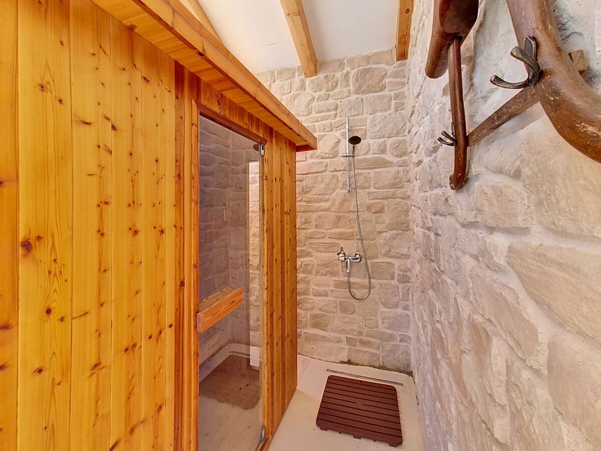 Villa MM Stankovci – Maison 4 pers. avec piscine chauffée - Photo 14