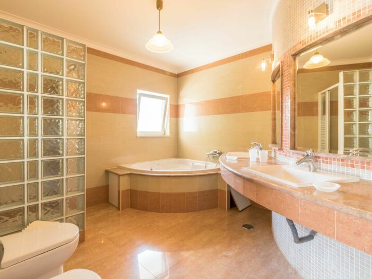 Villa 5 chambres avec piscine privée à Alvor - Photo 21