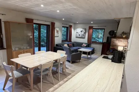 Maison 8 personnes, jardin clos, Rendeux-Beffe : photo 8