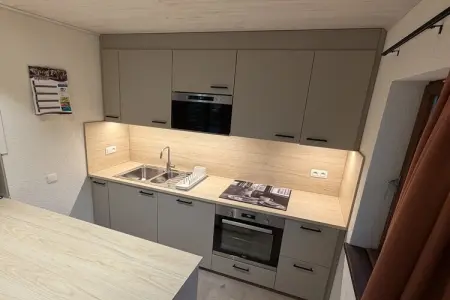 Maison 8 personnes, jardin clos, Rendeux-Beffe : photo 10