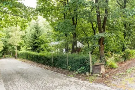 Maison 8 personnes, jardin clos, Rendeux-Beffe : photo 16