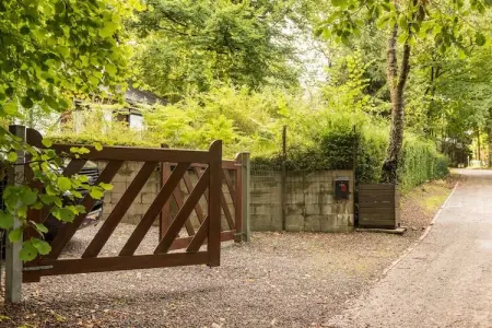 Maison 8 personnes, jardin clos, Rendeux-Beffe : photo 23