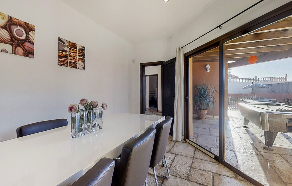 Maison Ángeles Fernández-Bravo Alises à Corralejo - Photo 5