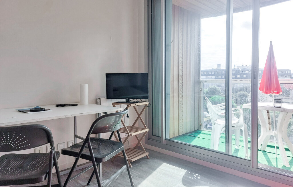 Appartement vue mer aux Minimes, 1ère rangée plage - Photo 5