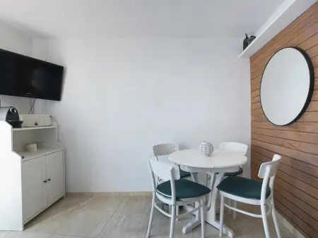 Appartement 4 pers. balcon à 400m de la plage : photo 5