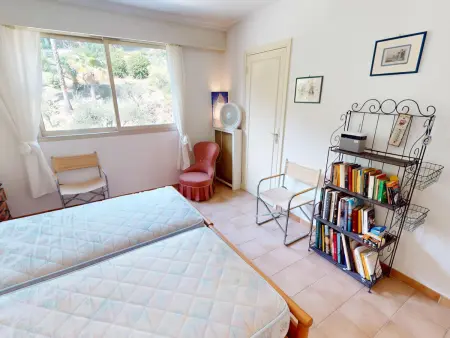 Appartement 70m² avec 2 terrasses et parking privé : photo 6