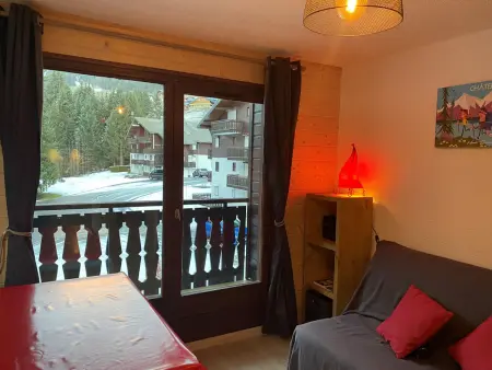 Appartement 2 pièces Châtel avec balcon et parking : photo 5
