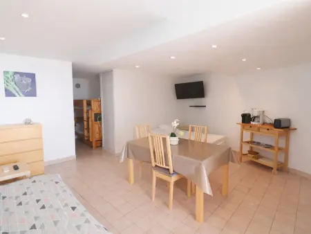 Studio cabine 4 pers. vue mer à Sète avec parking : photo 7
