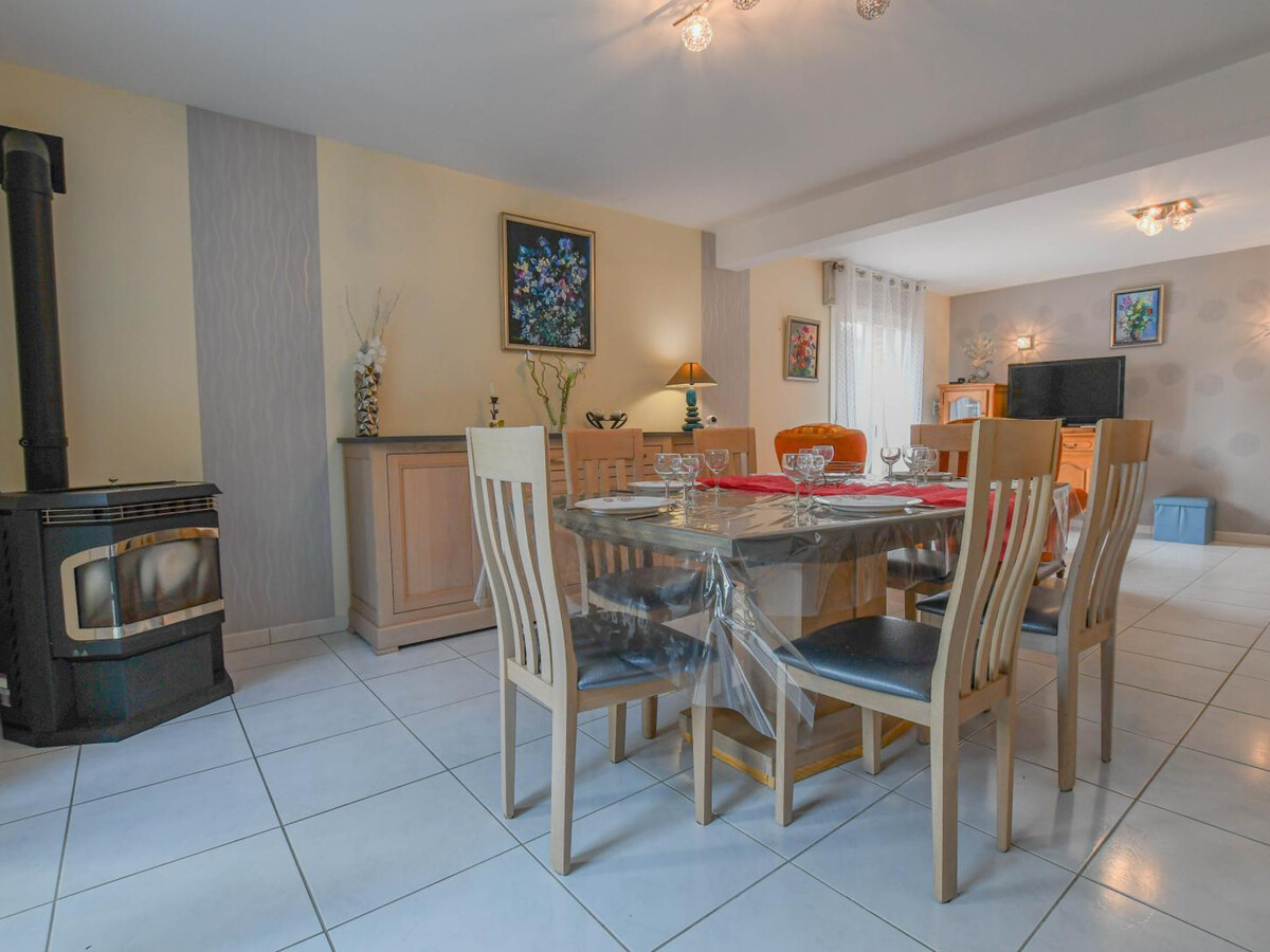 Gîte 8 pers. à Lassicourt, terrain clos et parking - Photo 6
