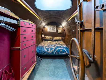 Le Nautilus, gîte steampunk semi-enterré à Raon-aux-Bois : photo 23