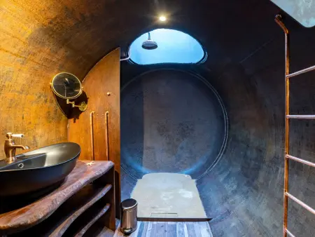 Le Nautilus, gîte steampunk semi-enterré à Raon-aux-Bois : photo 26