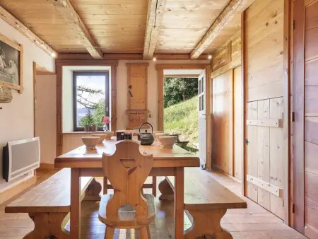 Appartement 10 pers. à 1300m, chalet avec cheminée : photo 5