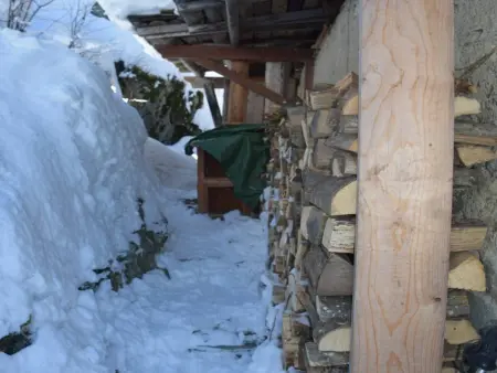Appartement 10 pers. à 1300m, chalet avec cheminée : photo 13