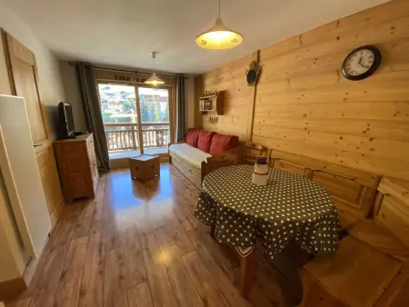 T2 32m² sud-est, 50m ski bus gratuit - Arêches : photo 1
