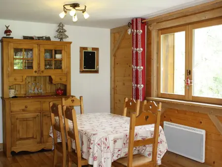 Appartement 6 pers. à 500m des remontées - Arêches : photo 2