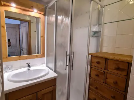 Appartement T2 balcon sud-est, 350m remontées mécaniques : photo 6