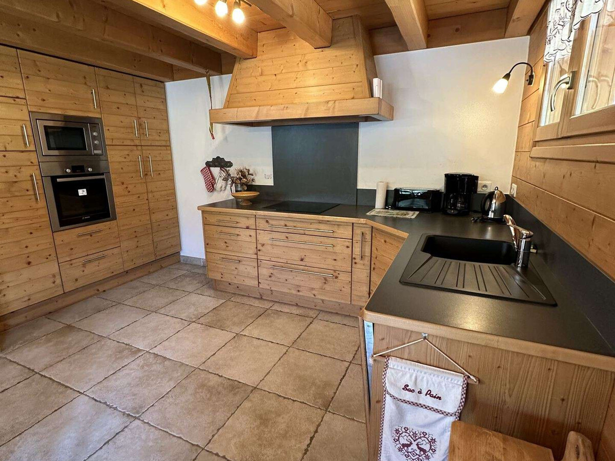 Chalet 10 pers. Arêches-Beaufort, garage et skis - Photo 4