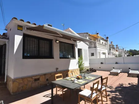 Maison 2 ch. avec jardin privé et piscine à Empuriabrava : photo 8