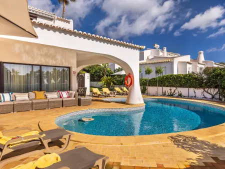 Villa Coral à 450 m de la plage, piscine privée : photo 26