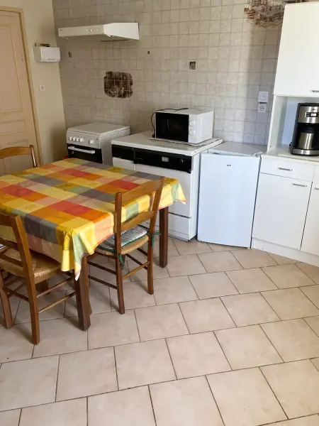 Maison de 700 m² avec jardin clôturé à Cemboing, 5 personnes : photo 7
