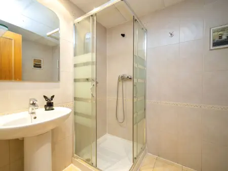 Cala del Vent - Apt 85m² vue mer, terrasse, 8e étage : photo 13