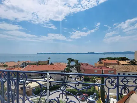 Appartement 3 pièces Sainte-Maxime, vue mer et balcon sud : photo 1