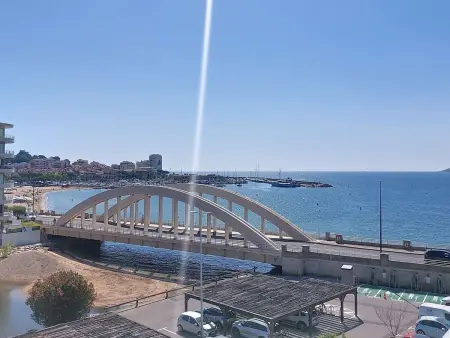 Bel Horizon 2 : Apt 2 pièces vue mer à 50m de plage : photo 2