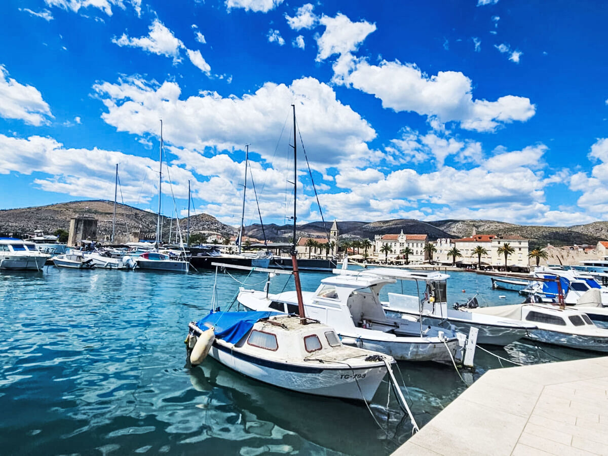Maison Lučica, 3 studios au cœur de Trogir à 20 m de la mer - Photo 2