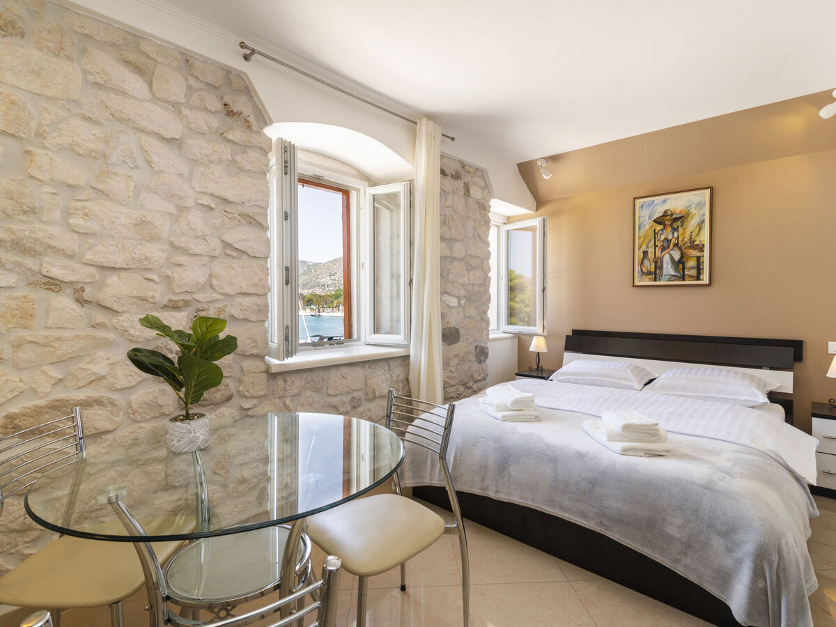 Maison Lučica, 3 studios au cœur de Trogir à 20 m de la mer - Photo 3