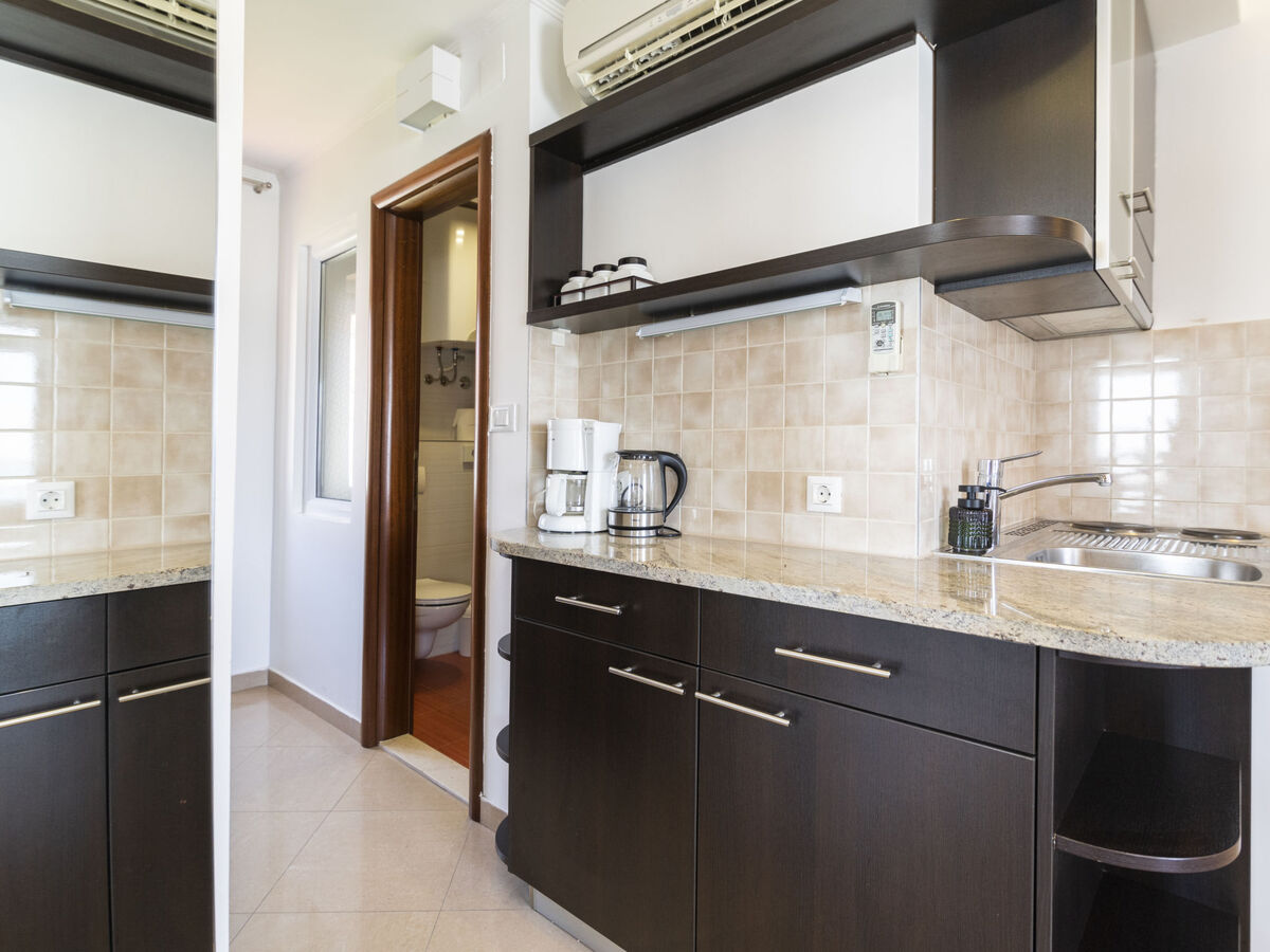 Maison Lučica, 3 studios au cœur de Trogir à 20 m de la mer - Photo 5