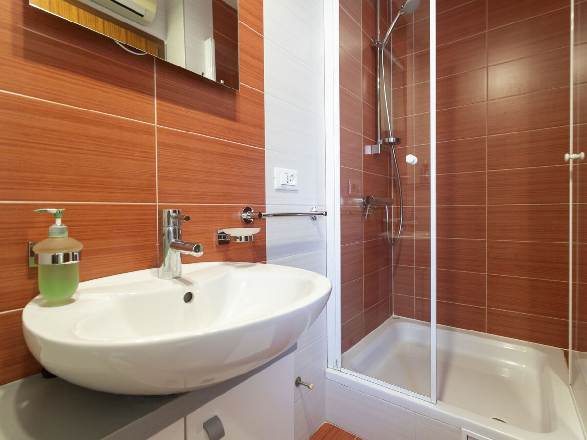Maison Lučica, 3 studios au cœur de Trogir à 20 m de la mer - Photo 13