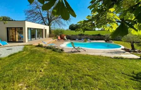 Location maison à Cierzac, Charmante maison avec piscine