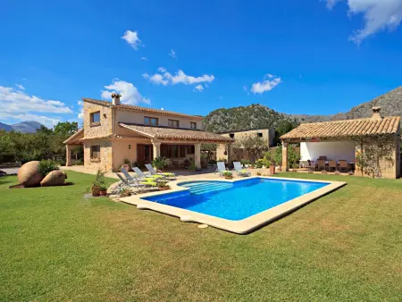 Villa Beata avec piscine vue montagne à Pollença : photo 2