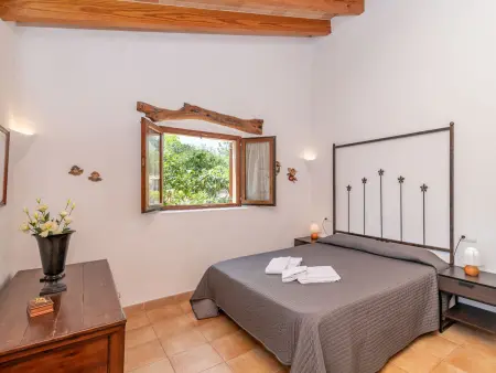 Villa Beata avec piscine vue montagne à Pollença : photo 11