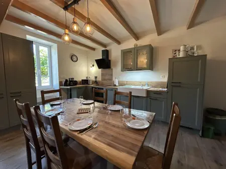 Gîte 6 pers. avec jardin, parking et animaux à Boisbreteau : photo 6