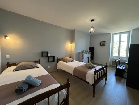 Gîte 6 pers. avec jardin, parking et animaux à Boisbreteau : photo 22