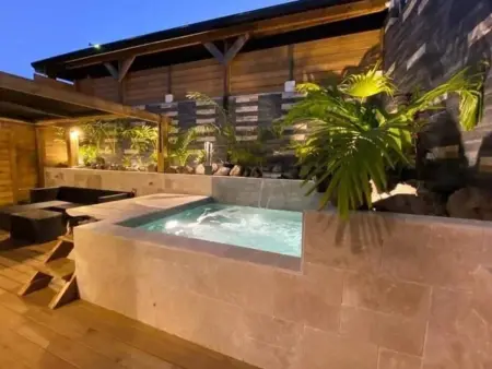 Villa Loret à L'Étang-Salé : 4 pers., mini-piscine : photo 3